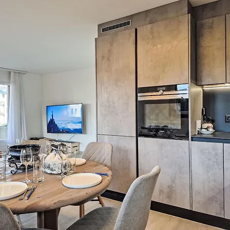 Ambassador 2-1 By Interhome דירה ננדה
