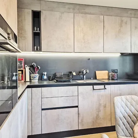Ambassador 2-1 By Interhome Апартаменты *