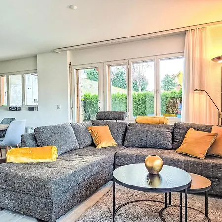 Ambassador 2-1 By Interhome * 南达