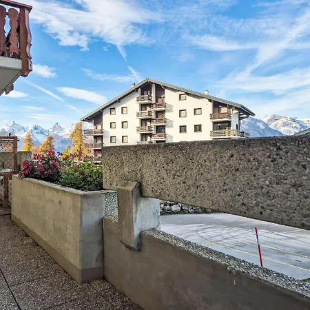 Ambassador 2-1 By Interhome