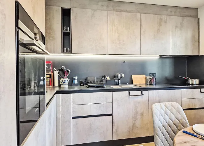 Ambassador 2-1 By Interhome Apartment *